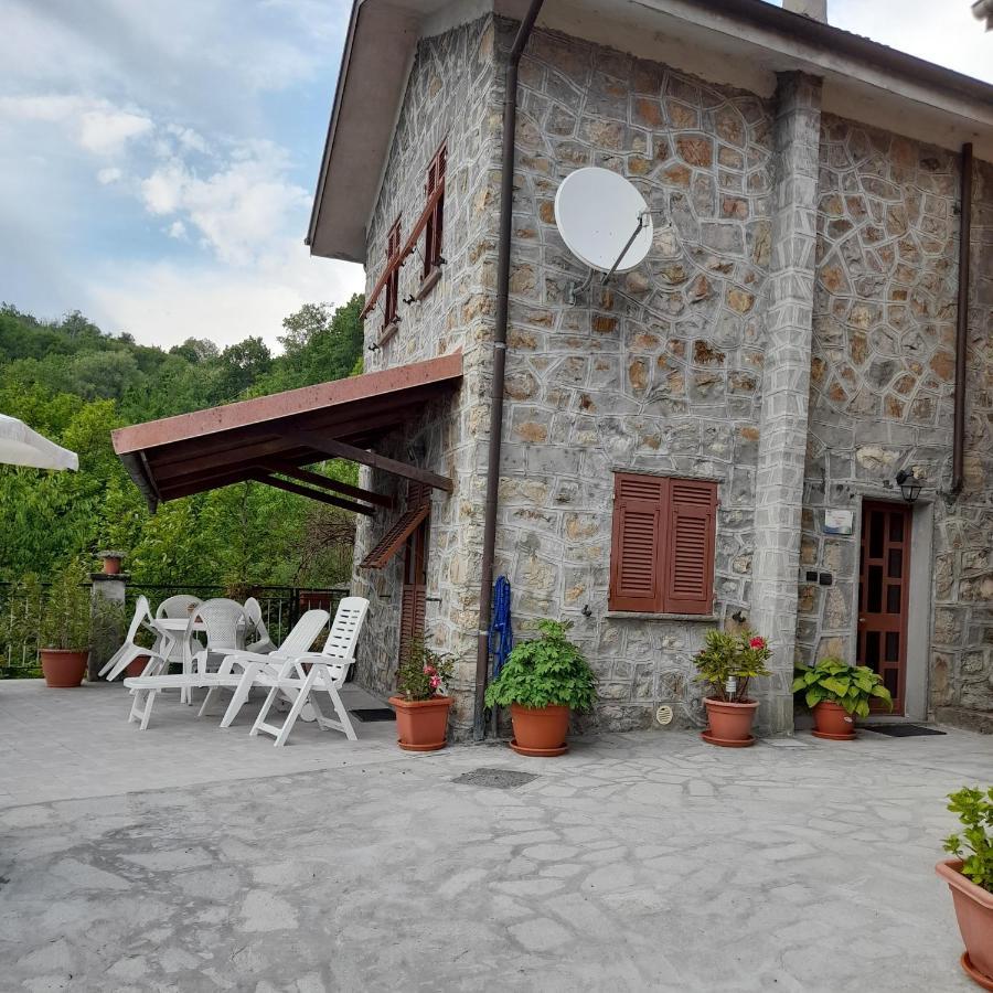 Agriturismo Merlotta Villa Varese Ligure Exterior foto
